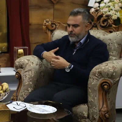 کاور اپیزود چهارم؛ محمد پویه، مدیرعامل شرکت کارتن محمد
