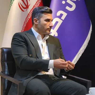 کاور اپیزود نوزدهم؛ سینا اسکندری موسس آیرون دکور | تولیدکننده محصولات دکوراتیو فلزی